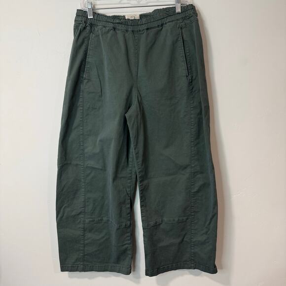 Anthropologie Pilcro Women's Izzie Pants Pull On Barrel Leg Dark Green Medium - Picture 1 of 6